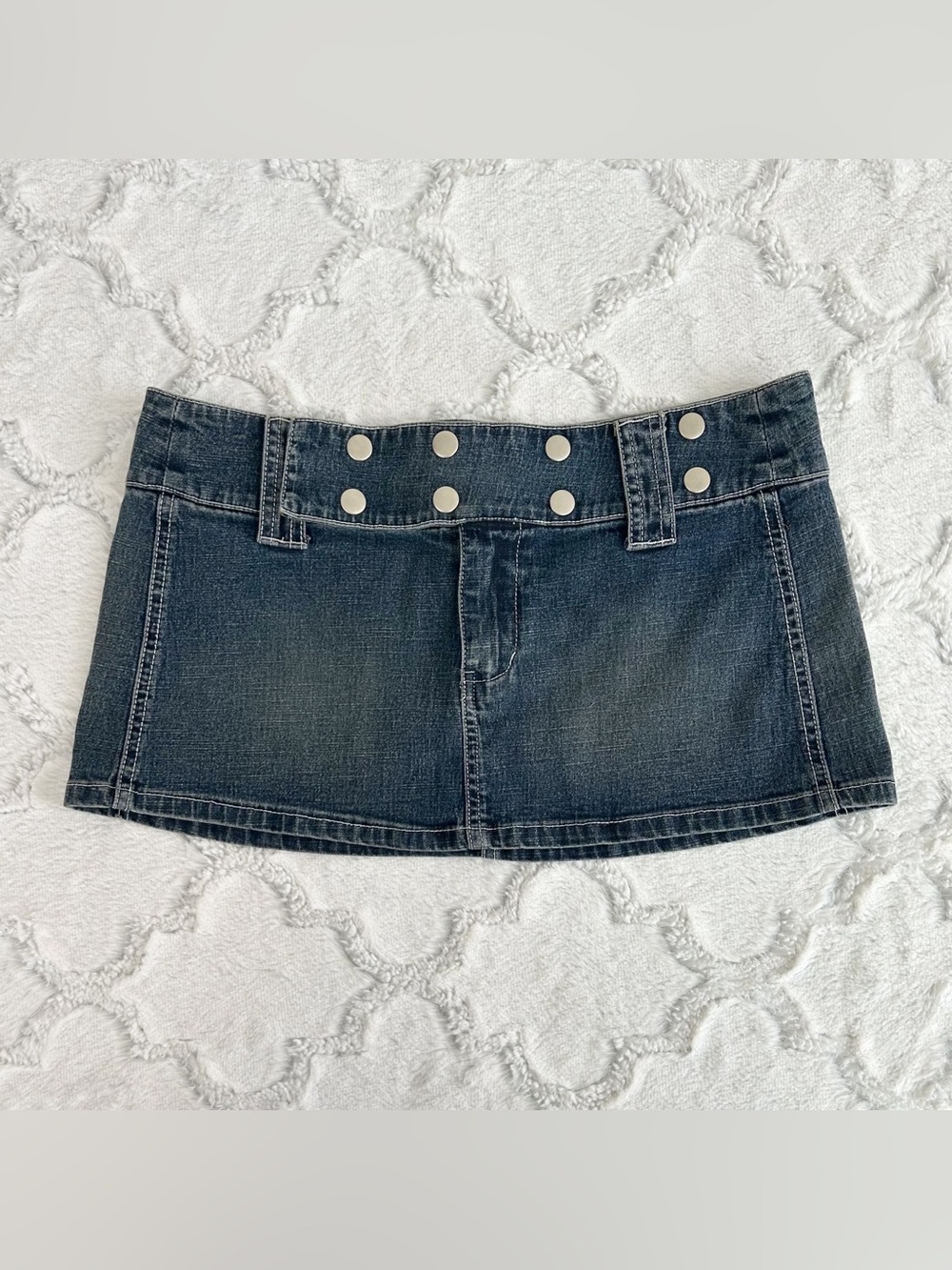 Vintage Y2K Studded Denim Low Rise Micro Mini Skirt Size 7 - Picture 1 of 9